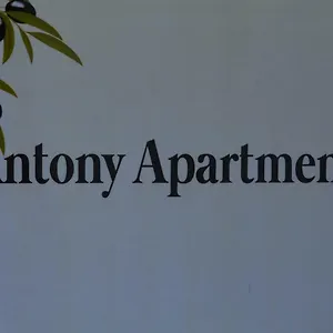 Antony , Nea Plagia Grecia