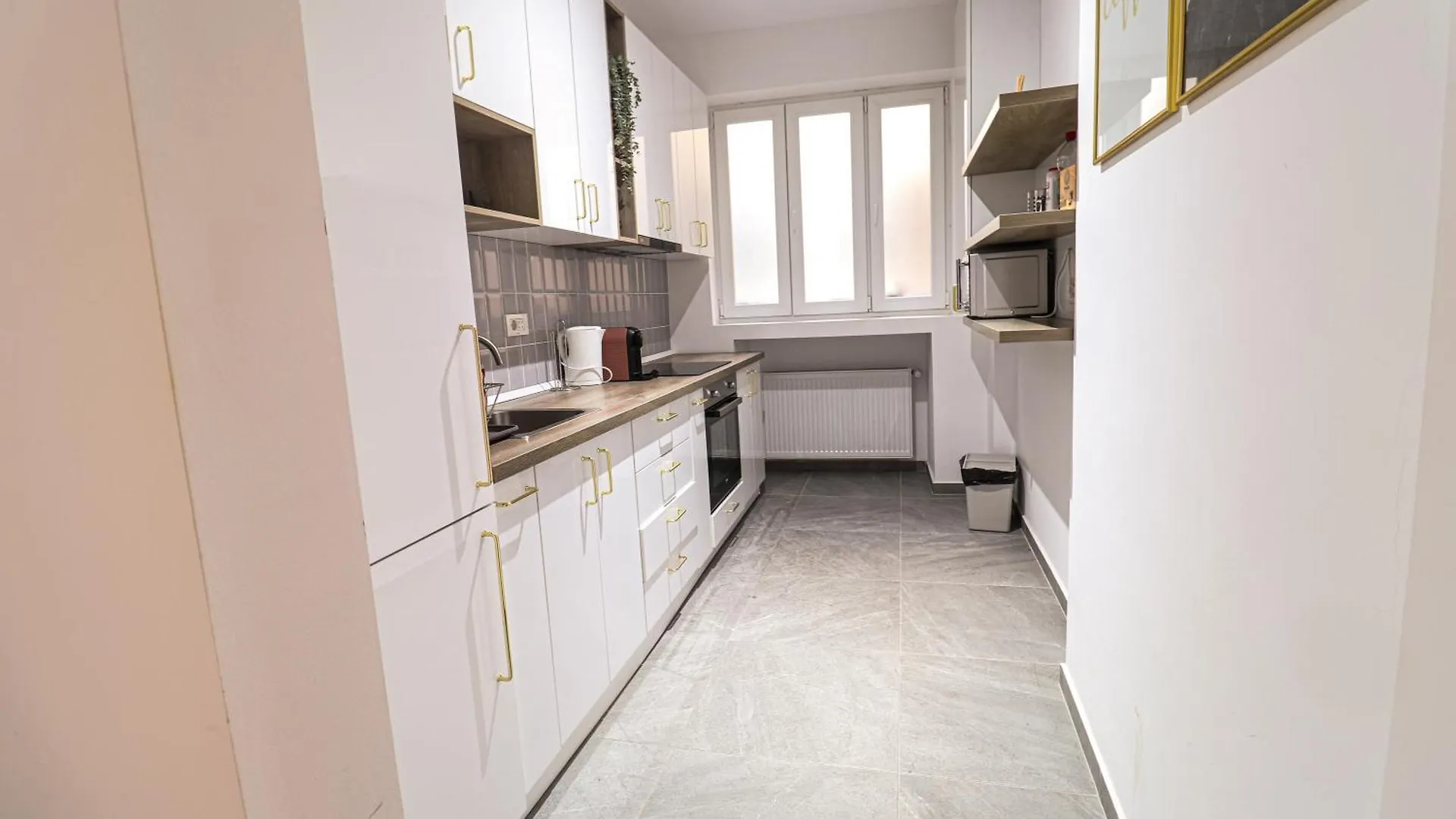 Old Town Bucharest Apartment Poiana 7